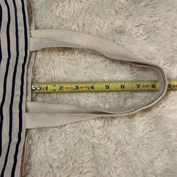 Tres Chic Canvas Two Handle Tote Bag - Picture 4 of 9